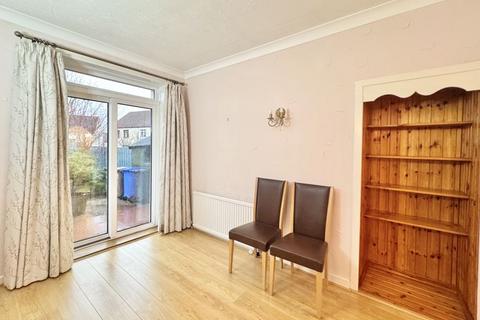 9 Braeside, Annbank, Ayr, KA6 5EW