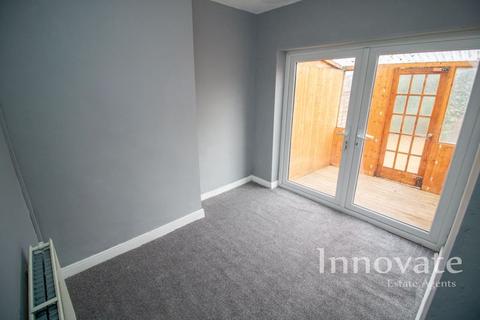 3 bedroom terraced house for sale, Grosvenor Street, Wolverhampton WV10