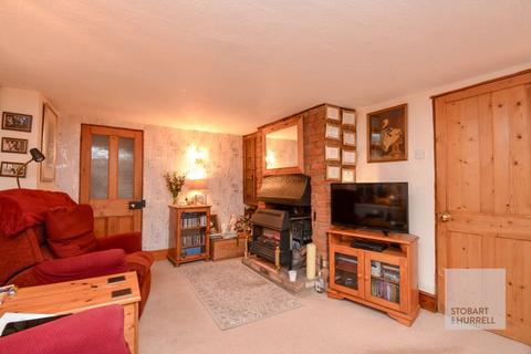 4 bedroom character property for sale, The Street, Norwich NR10