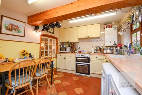 4 bedroom character property for sale, The Street, Norwich NR10