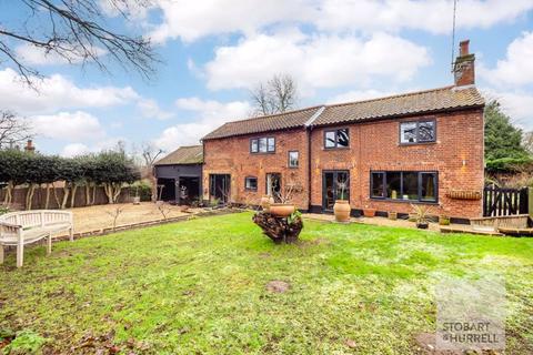 4 bedroom detached house for sale, Mill Hill, Norwich NR13