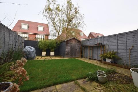 9 Jacob Grove, Whitehouse, Milton Keynes, MK8 1EE