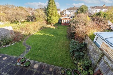 3 bedroom semi-detached house for sale, Drummond Ride, Tring