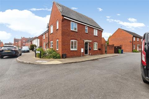 3 bedroom semi-detached house to rent, Henry Crescent, Walton Cardiff