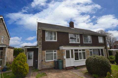 2 bedroom maisonette to rent, Marlborough Close, Ryde