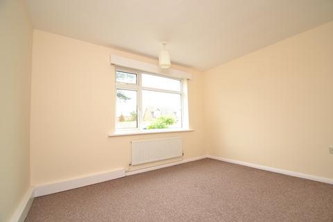 2 bedroom maisonette to rent, Marlborough Close, Ryde