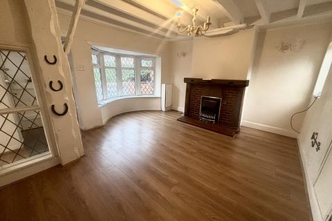 2 bedroom cottage to rent, The Castle Way, Willington