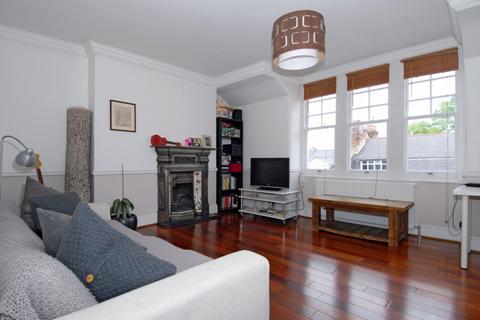 2 bedroom maisonette to rent, Milton Road Highgate N6