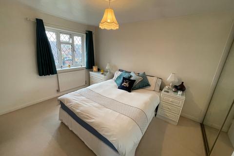 1 bedroom in a house share to rent, En-suite room - Barton Hills - Furnished - Bills Included