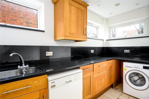 2 bedroom apartment to rent, Heath Road, Weybridge, Surrey, KT13