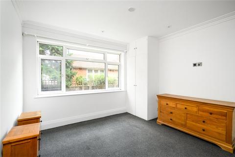 2 bedroom apartment to rent, Heath Road, Weybridge, Surrey, KT13