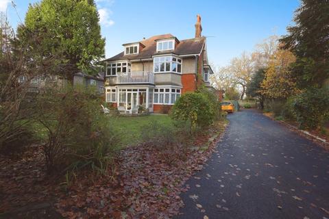 2 bedroom apartment to rent - Talbot Avenue, Bournemouth BH3