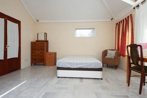 undefined, Elmes Road, Bournemouth BH9