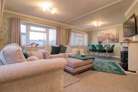 undefined, Main Avenue, Scunthorpe