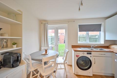 3 bedroom end of terrace house for sale, Songthrush Way, Cannock WS11