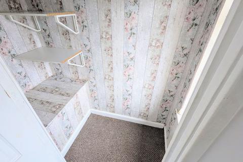 9 Bowes Drive, Cannock, WS11 5JH