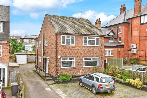 2 bedroom ground floor maisonette for sale, Palmerston Road, Buckhurst Hill, Essex