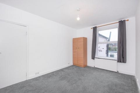 28a Cecil Road, Harrow, HA3 5RA