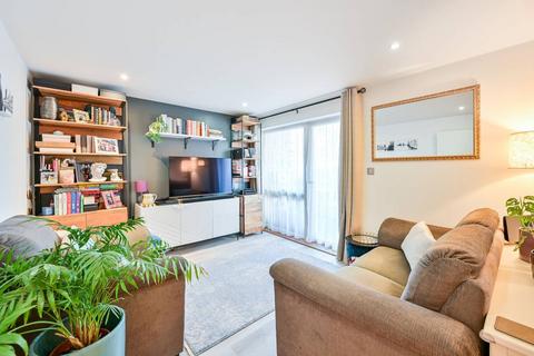 2 bedroom flat for sale, Freda Street, Bermondsey, London, SE16