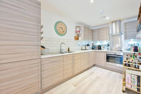 2 bedroom flat for sale, Freda Street, Bermondsey, London, SE16