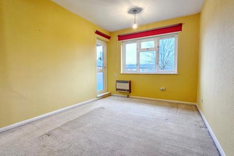 undefined, Notley End, Surrey, TW200RE