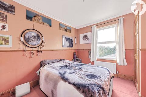 1 Invicta Road, Dartford, DA2 6AY