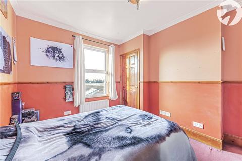 1 Invicta Road, Dartford, DA2 6AY