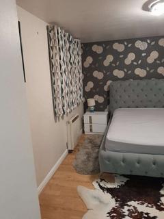 2 bedroom flat to rent, HA0 1BT