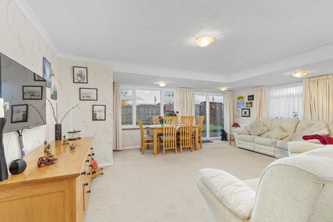 2 bedroom semi-detached bungalow for sale, Ockley Way, Keymer, Hassocks, West Sussex, BN6 8NF