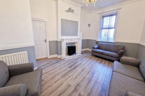 3 bedroom maisonette to rent, Morpeth Street, Newcastle upon Tyne