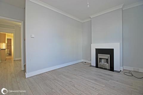 2 bedroom terraced house to rent, Milton Avenue, Margate