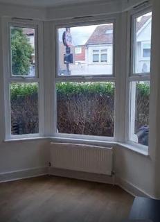 3 bedroom terraced house for sale, Berwick Road, London