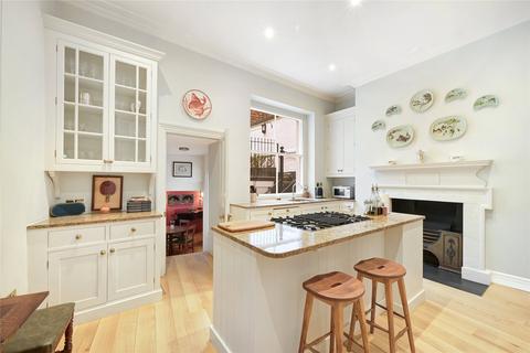 5 bedroom end of terrace house to rent, Queen Anne's Gate, St. James's Park, London, SW1H