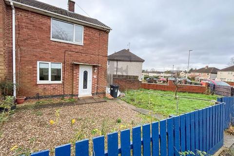 2 bedroom semi-detached house to rent, Ivychurch Crescent, Leicester