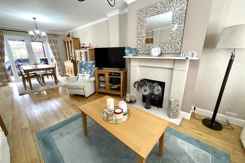 9 Maplecroft Lane, Nazeing, Waltham Abbey, EN9 2NR