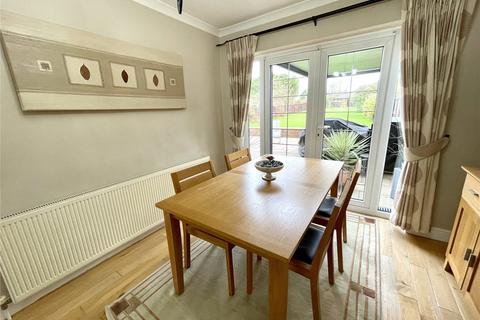 9 Maplecroft Lane, Nazeing, Waltham Abbey, EN9 2NR