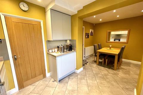 9 Maplecroft Lane, Nazeing, Waltham Abbey, EN9 2NR