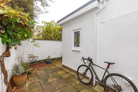 undefined, Alma Road Avenue, Bristol BS8