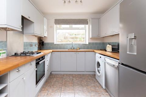 Flat 1, 10 Downfield Road, Bristol, BS8 2TH