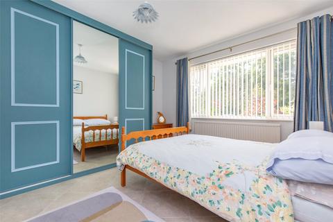 8 The Paddock, Banwell, BS29 6DH