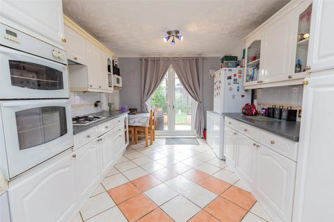 3 bedroom semi-detached house for sale, Vaughan Close, Bristol, BS10