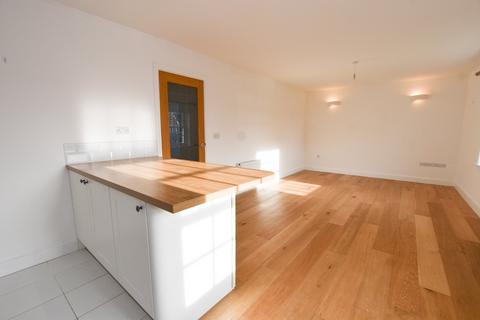 3, Tree House Holman Park, Camborne, TR14 8FD