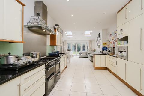 5 bedroom terraced house for sale, South Park Road, London SW19