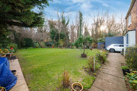 4 bedroom link detached house for sale, Highfield, Essex CM18