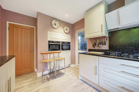 4 Highfield, Harlow, CM18 6HE