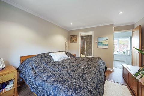 4 Highfield, Harlow, CM18 6HE