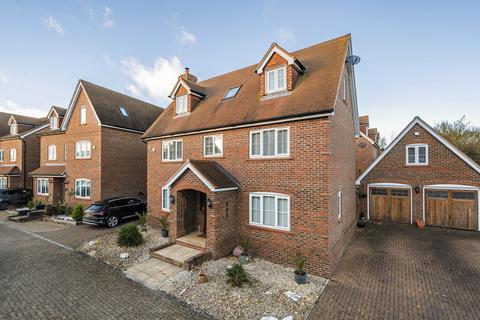 5 bedroom detached house for sale, Wedow Road, Dunmow CM6