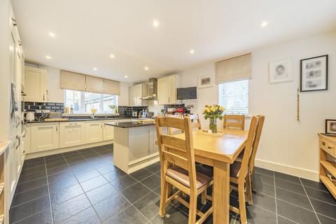 5 bedroom detached house for sale, Wedow Road, Dunmow CM6