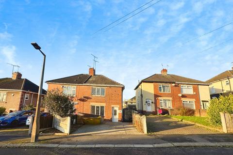 3 bedroom semi-detached house to rent, Heatons Bank, Rotherham S62