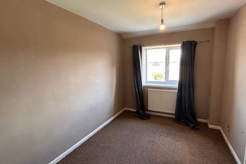 1 bedroom house to rent, Harpenden Drive, Doncaster DN7